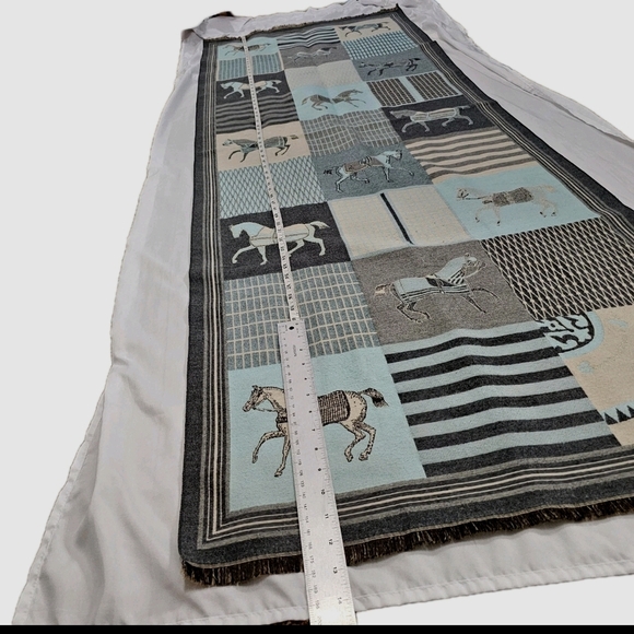 Blue Green Teal Equestrian Horse Soft Thick Shawl Scarf  Wrap - Picture 4 of 10